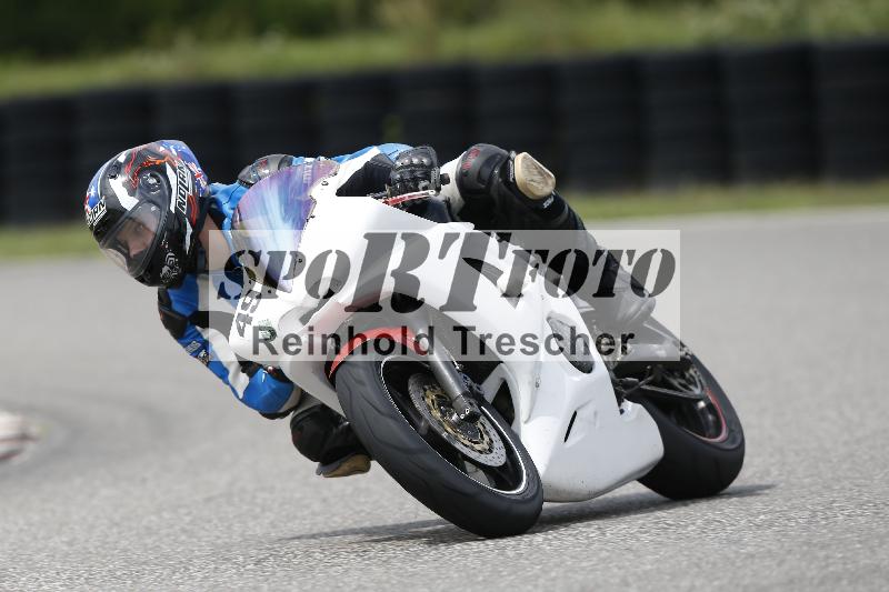 /37 28.07.2025 Dunlop Ride und Test Day ADR/Trackday Erfahren gelb Trackday schnell  rot/49